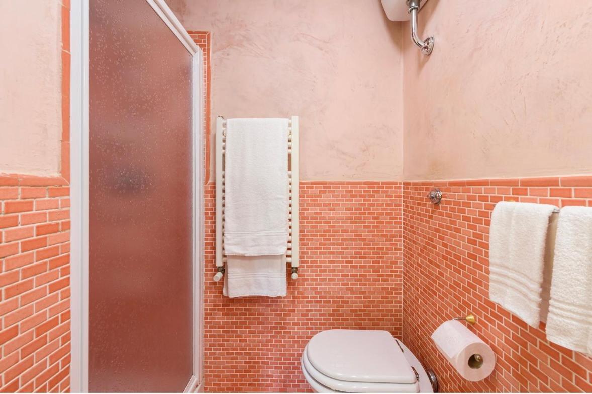 B&B Casa Rossa Firenze Bagian luar foto