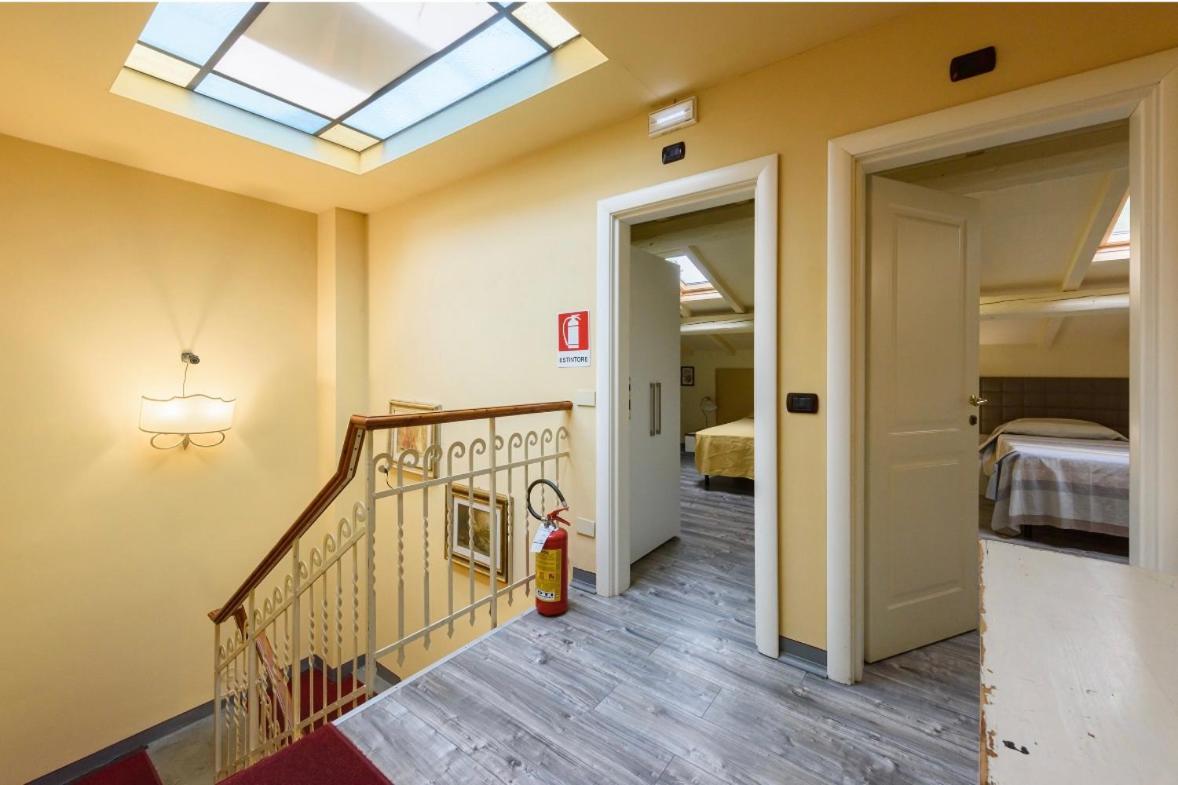 B&B Casa Rossa Firenze Bagian luar foto